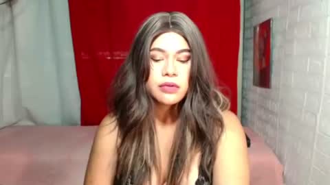 prettydiannara online show from November 19, 2025, 1:27 am