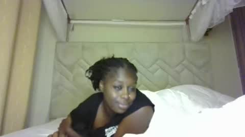 prettydulce online show from April 9, 2026, 3:39 pm