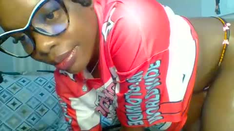 PrettyEla online show from January 11, 2026, 6:13 pm