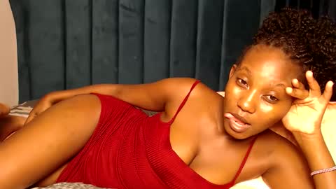 Mary online show from November 4, 2025, 6:07 pm