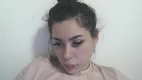 Snapshot of prettyjulliette chatting on February 11, 2026, 6:24 pm prettyjulliette online show from February 11, 2026, 6:24 pm