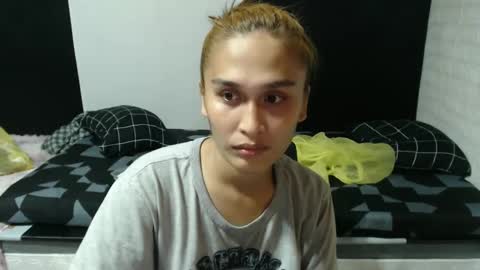 Kate online show from February 9, 2025, 6:05 pm