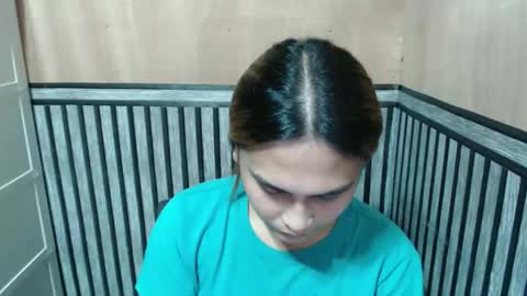 Kate online show from October 3, 2025, 2:58 pm