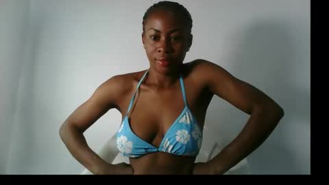 evelyn online show from October 14, 2025, 8:48 am