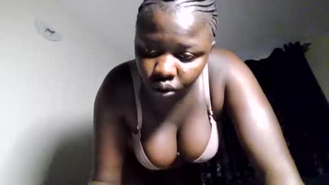 prettyreen online show from February 9, 2026, 6:39 am