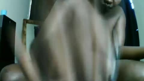 prettyreen online show from April 1, 2026, 6:14 am