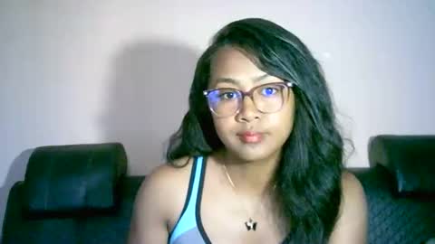 Snapshot of prettysexy3601 chatting on April 20, 2026, 5:21 am prettysexy3601 online show from April 20, 2026, 5:21 am