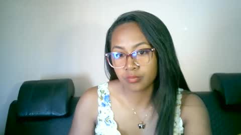 Snapshot of prettysexy3601 chatting on April 27, 2026, 6:11 am prettysexy3601 online show from April 27, 2026, 6:11 am