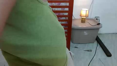 Snapshot of prettyshiela chatting on September 23, 2025, 11:57 am SHIELA MAE online show from September 23, 2025, 11:57 am