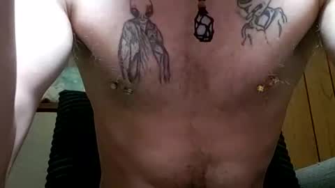 Snapshot of prettysolidd7 chatting on February 16, 2025, 9:15 am prettysolidd7 online show from February 16, 2025, 9:15 am