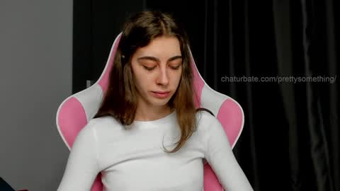 Sophie  next stream will be at Monday  i will wait you guys  online show from January 14, 2025, 8:26 pm