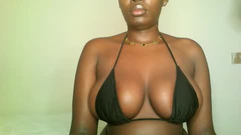 prettyvishy online show from February 25, 2025, 2:47 am