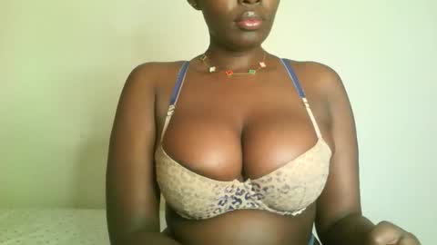 prettyvishy online show from January 6, 2026, 4:27 am