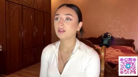 Sofi online show from February 4, 2026, 12:00 pm