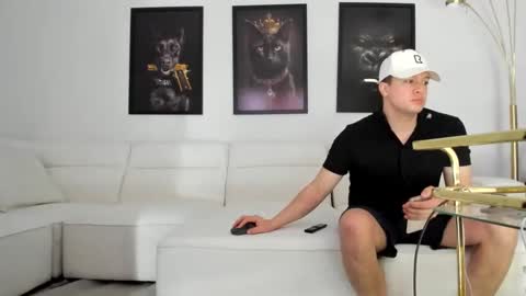 prince_2026 online show from November 18, 2025, 1:11 am