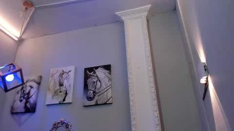 prince_arthur77 online show from March 11, 2025, 8:09 pm