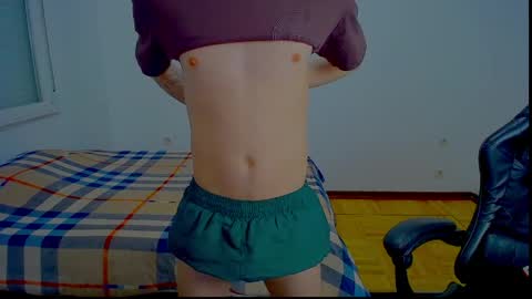 Carlos Reyes online show from April 13, 2026, 7:14 am