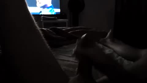 MAKE ME SPRAY - should I sit on it  online show from January 10, 2026, 2:08 pm