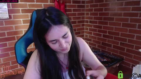 Leia online show from March 10, 2025, 4:57 pm