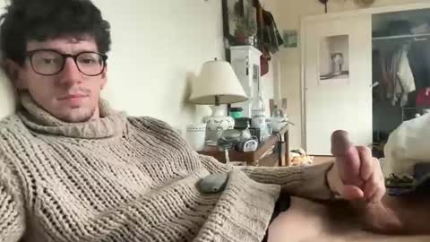 Peaches online show from March 19, 2026, 6:34 pm