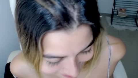 valery dollx online show from March 7, 2025, 5:29 am