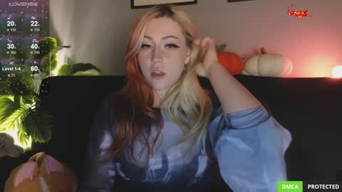 Snapshot of princess_sofiee chatting on January 20, 2025, 8:29 pm Yo Im Sofiee online show from January 20, 2025, 8:29 pm