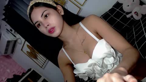 Estela online show from January 2, 2025, 3:05 am