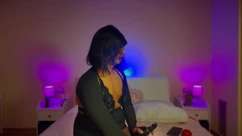 Princessa Lola online show from November 28, 2025, 6:21 pm