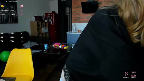 Snapshot of princessaalicc chatting on February 7, 2025, 9:26 am princessaalicc online show from February 7, 2025, 9:26 am