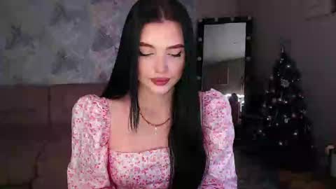 princessamira1 online show from December 23, 2024, 7:38 am