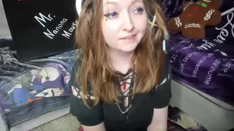 Bluu online show from November 23, 2025, 9:14 pm