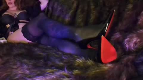 Princess Cherry online show from November 12, 2025, 7:20 am