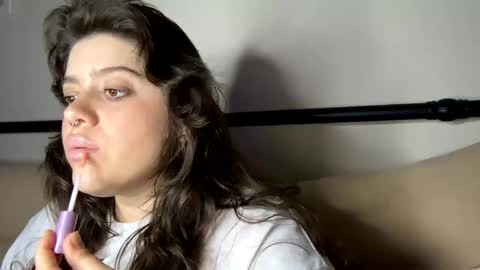 princessviccxo online show from February 5, 2025, 5:52 am