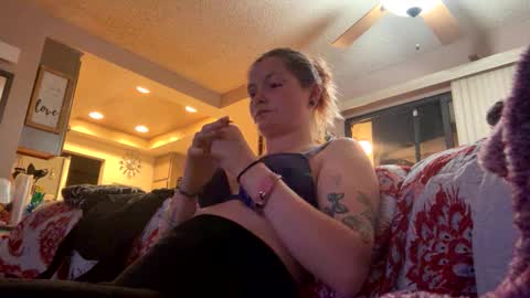 princessreignxo online show from October 3, 2025, 3:25 am