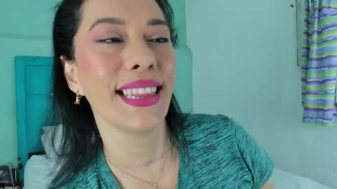 PriscilaSmiith online show from May 15, 2026, 2:29 am