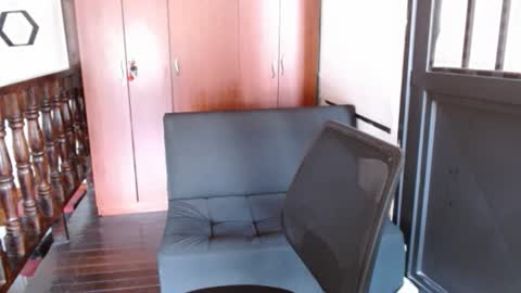 prismm_ online show from November 21, 2025, 4:38 pm