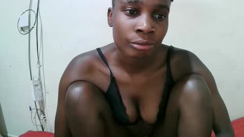 pritty_amber online show from April 3, 2026, 5:49 am