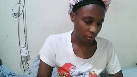 Snapshot of pritty_amber chatting on April 20, 2026, 6:16 am pritty_amber online show from April 20, 2026, 6:16 am