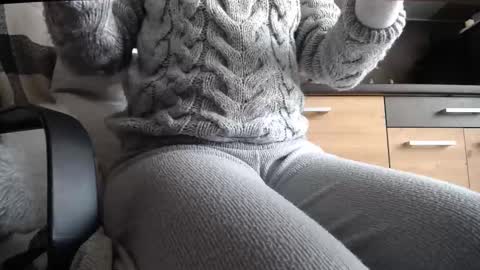 Space online show from February 12, 2026, 11:27 am