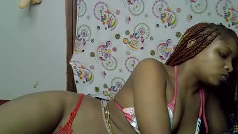 Snapshot of priya_queen chatting on May 30, 2026, 7:00 pm priya_queen online show from May 30, 2026, 7:00 pm