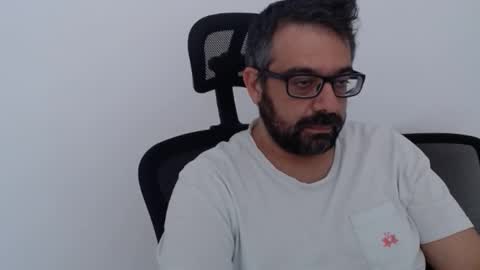 Professional manBD online show from January 14, 2025, 4:40 pm