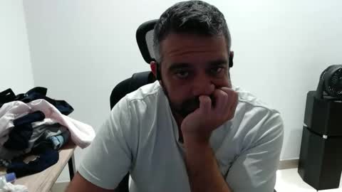 Professional manBD online show from November 5, 2025, 2:22 am