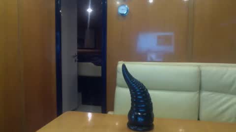 LG online show from April 18, 2026, 4:16 am