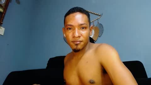 Snapshot of prometo23cm chatting on January 20, 2025, 3:50 pm Grande y Gruesa online show from January 20, 2025, 3:50 pm