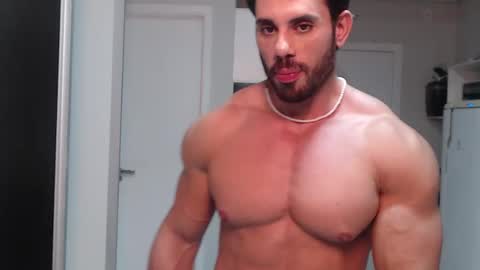 promuscles4u online show from December 12, 2024, 9:15 pm