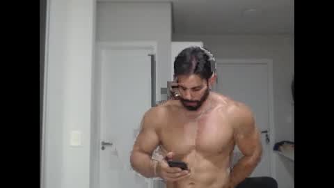 promuscles4u online show from January 17, 2026, 12:37 am