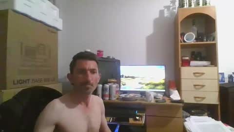 Mariusz online show from April 25, 2026, 11:57 pm