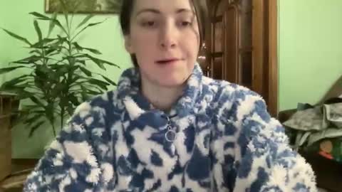 Snapshot of proud_sweet_21 chatting on February 12, 2026, 4:57 pm proud sweet 21 online show from February 12, 2026, 4:57 pm