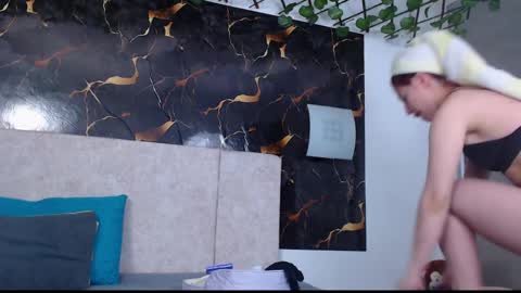 Adris  Juan online show from March 31, 2026, 12:16 pm