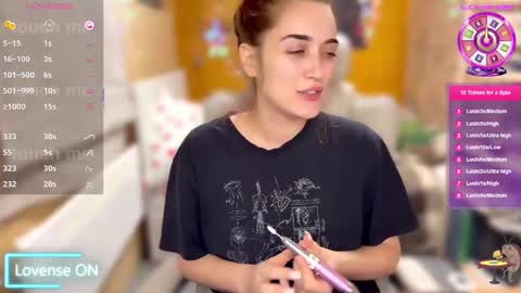 Queen of Pain online show from February 26, 2025, 9:05 pm